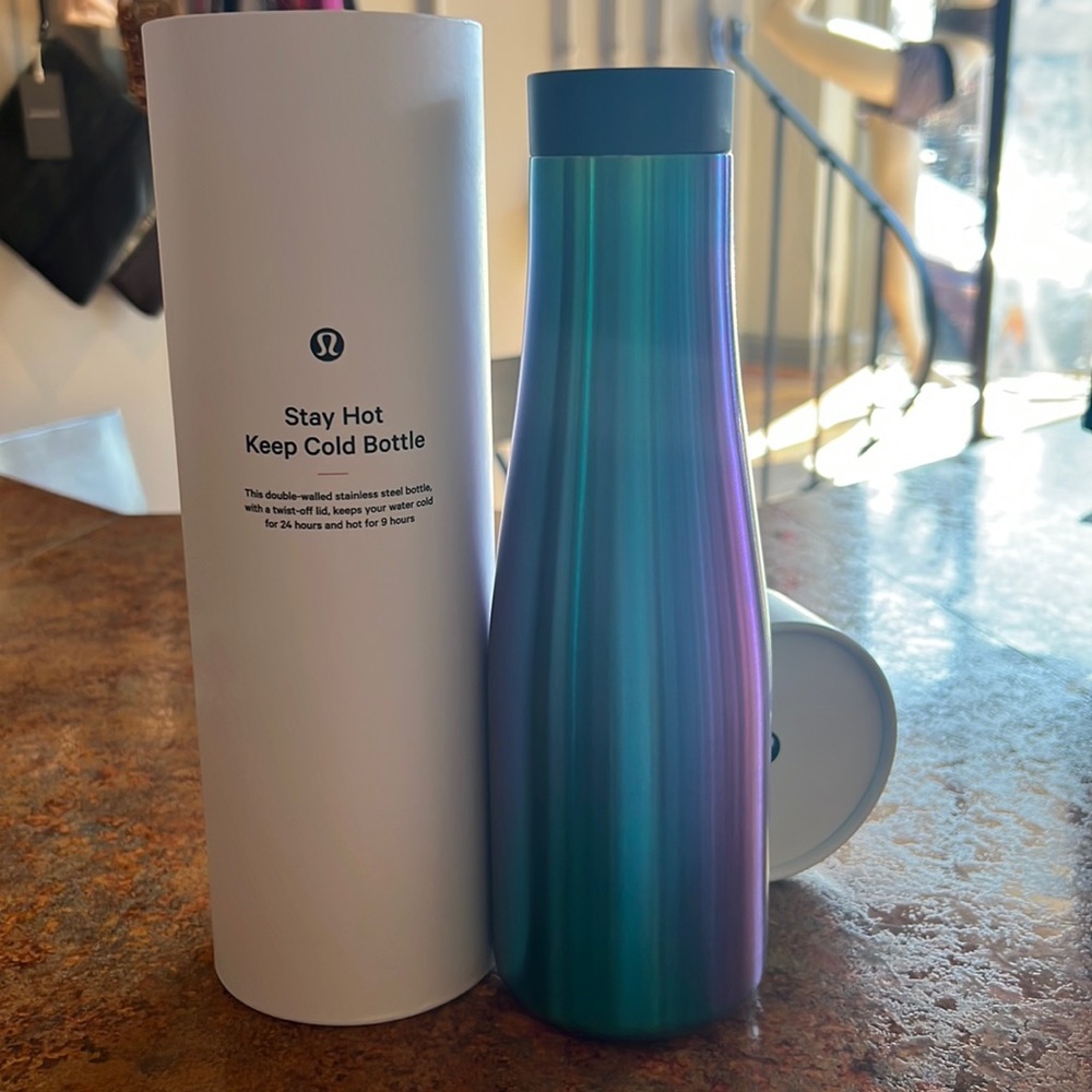 Lululemon Stay Hot / Keep Cold Bottle